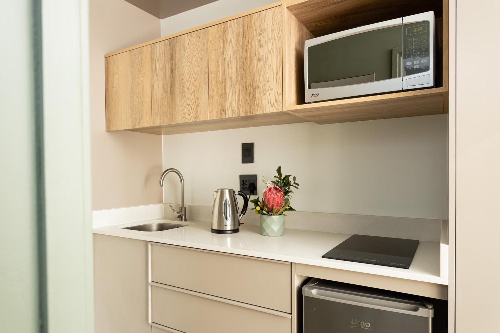 Habitat Aparthotel By Totalstay Cape Town Bagian luar foto