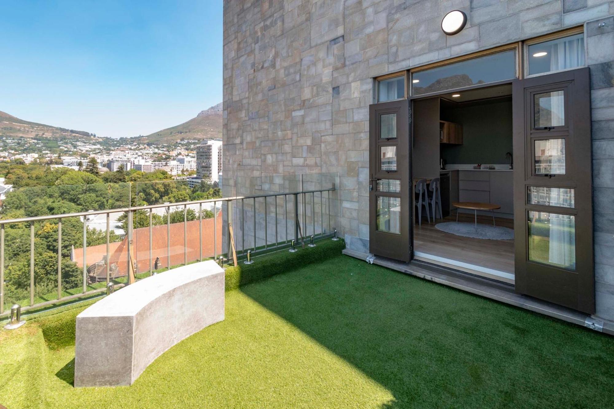 Habitat Aparthotel By Totalstay Cape Town Bagian luar foto