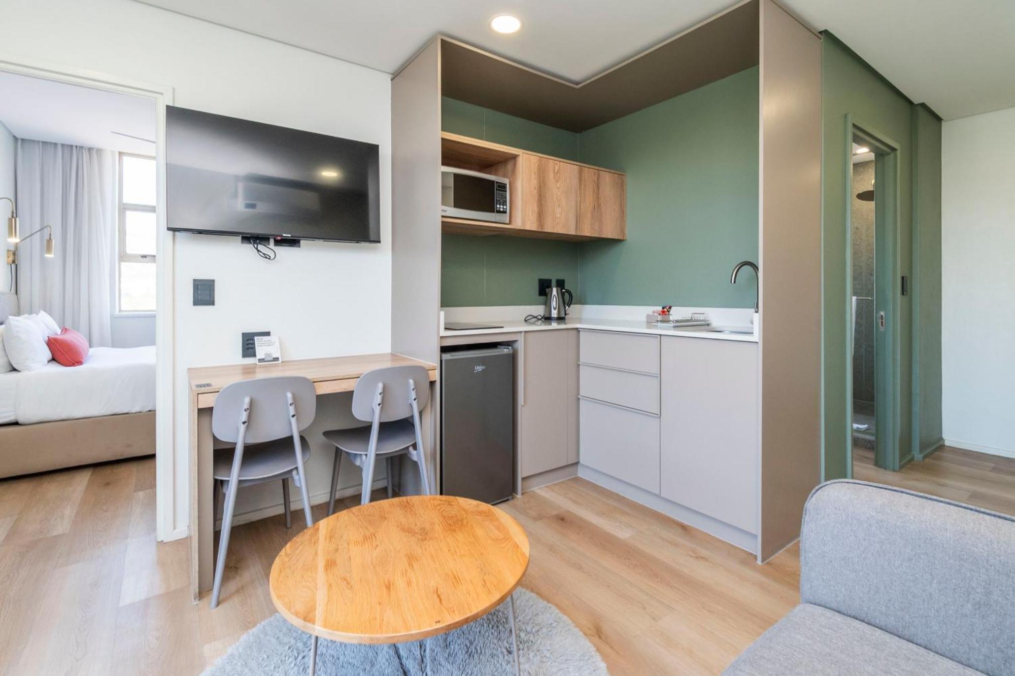 Habitat Aparthotel By Totalstay Cape Town Bagian luar foto